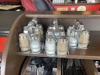 3 houten buffetkasten - afbeelding 5 van  8