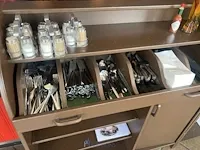 3 houten buffetkasten - afbeelding 6 van  8