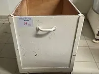 3 houten mobiele bakken - afbeelding 2 van  4