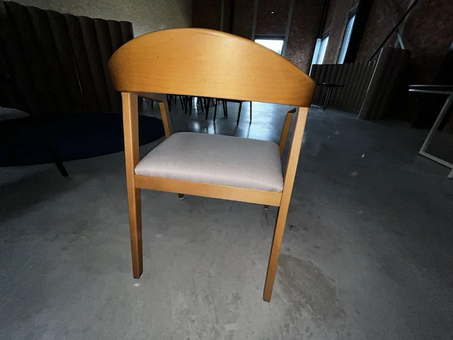 3 houten stoelen - afbeelding 4 van  5