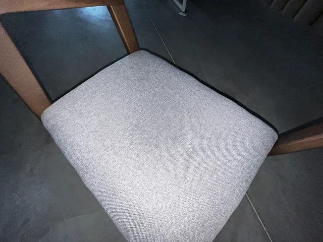 3 houten stoelen - afbeelding 5 van  7