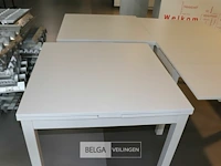 3 houten tafeltjes - afbeelding 1 van  2