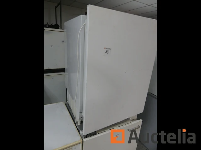 3 huishoudelijke apparaten - afbeelding 4 van  9