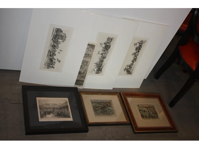 3 ingelijste gravures, 11 niet ingelijste gravures, 2 medaillonstoelen bekleed met rood leder (75,76,77) - afbeelding 5 van  7
