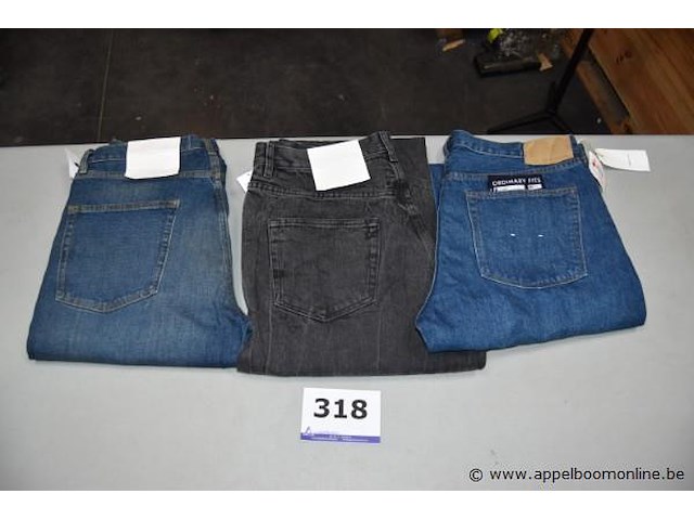 3 jeansbroeken diverse maten - afbeelding 1 van  4