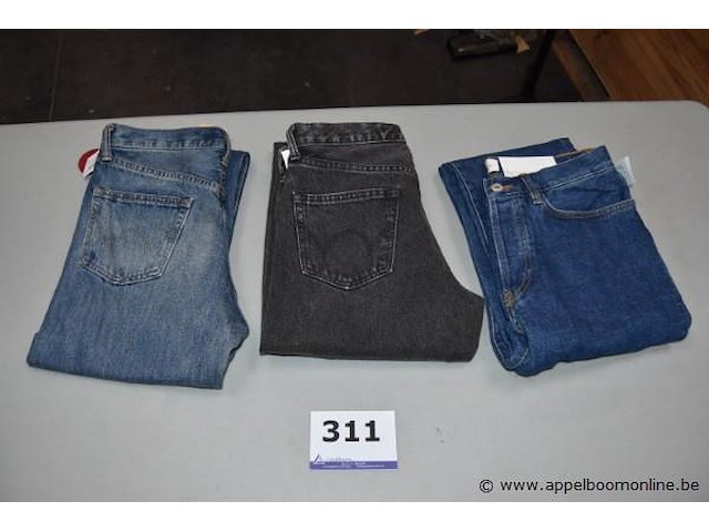 3 jeansbroeken maat 28-32 - afbeelding 1 van  4