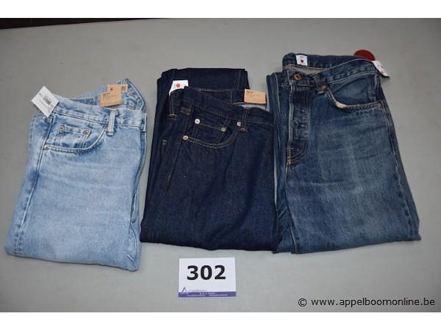 3 jeansbroeken maat 29-34 - afbeelding 1 van  4