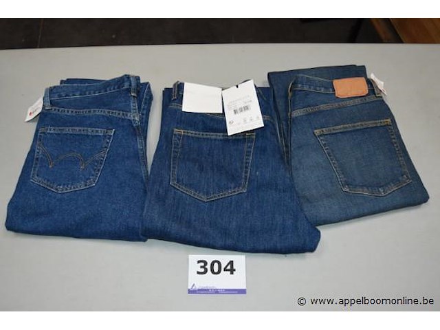3 jeansbroeken maat 31-32 - afbeelding 1 van  4