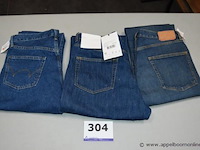 3 jeansbroeken maat 31-32 - afbeelding 1 van  4