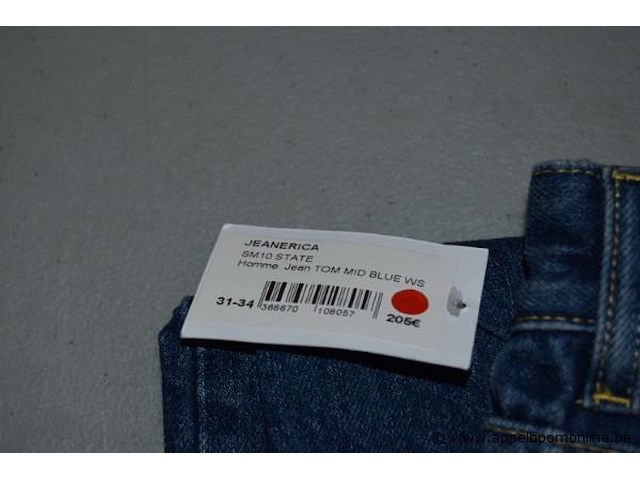 3 jeansbroeken maat 31-34 - afbeelding 2 van  4