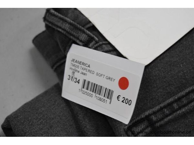 3 jeansbroeken maat 31-34 - afbeelding 3 van  4