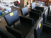 3 kappersstoelen - afbeelding 1 van  4