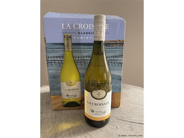 3 kartonnen van 6 flessen la croisade wine - afbeelding 1 van  1