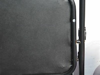 3 klapstoelen - afbeelding 2 van  3