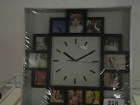 3 klokken met fotokaders - afbeelding 1 van  1