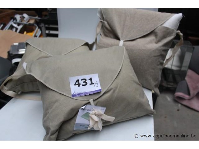 3 kussens - afbeelding 1 van  1