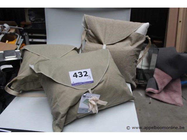 3 kussens - afbeelding 1 van  1