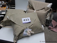 3 kussens - afbeelding 1 van  1