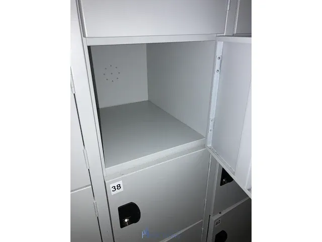 3 lockerkasten manutan - afbeelding 6 van  9