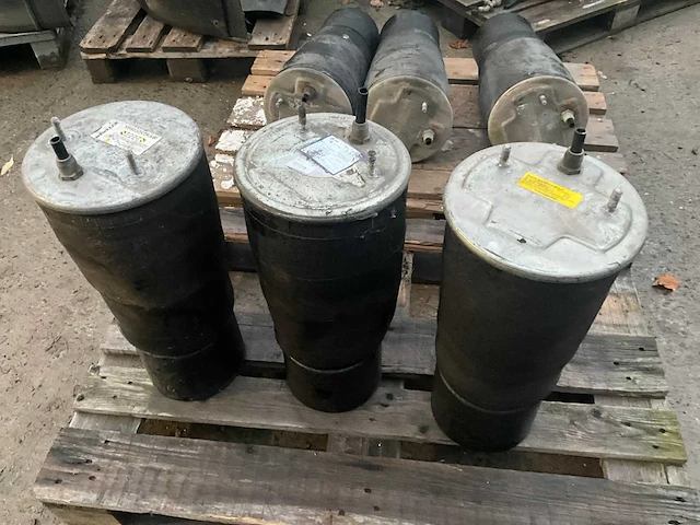 3 luchtbalgen/zakken aktas - afbeelding 1 van  7