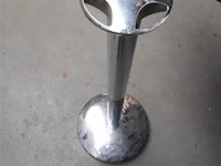3 metalen afzetpalen - afbeelding 3 van  3