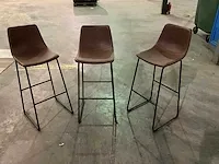3 metalen barkrukken voorzien van kunstlederen zitting - afbeelding 1 van  3