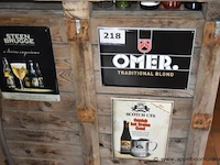 3 metalen bier borden