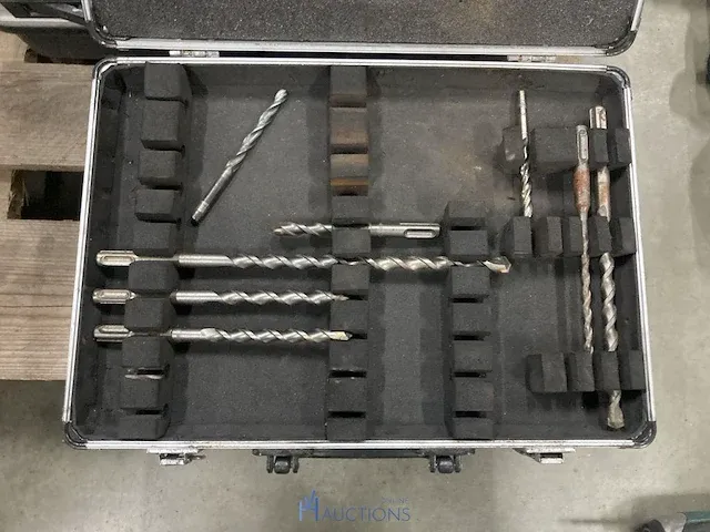 3 metalen koffers makita - afbeelding 2 van  6