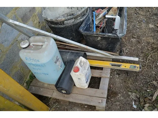 3 metskuipen, handgereedschap, waterpas, grote winkelhaak, tuingereedschap - afbeelding 8 van  10