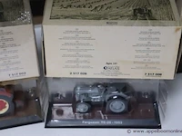 3 miniatuur landbouwtractoren atlas - afbeelding 4 van  4