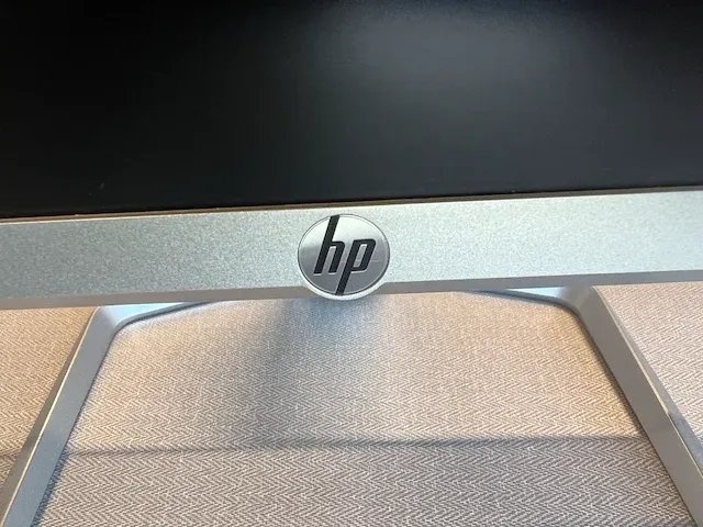 3 monitors 24inch hp 24f - afbeelding 2 van  4