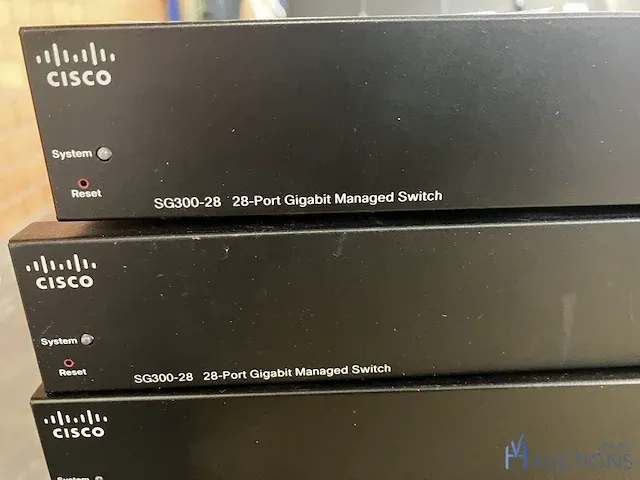 3 netwerkswitchen cisco - afbeelding 2 van  3