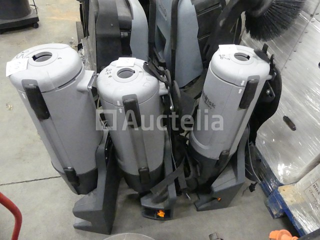 3 nilfisk gd5 rugzakstofzuigers op batterijen - afbeelding 3 van  3