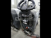 3 nilfisk sc401 reinigingsmachines - afbeelding 8 van  13