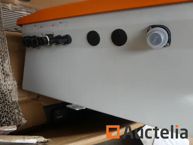 3 omvormers sma solar technology - afbeelding 10 van  10