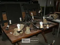 3 oude metalen kroonluchters - afbeelding 1 van  8