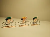 3 oude wielrennertjes - afbeelding 4 van  5