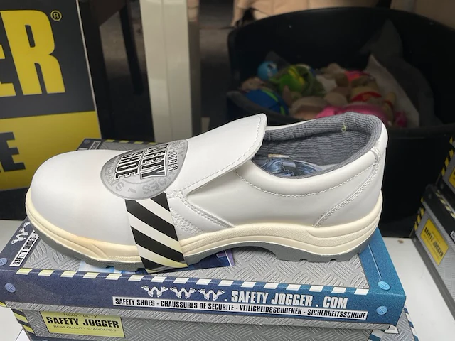 3 paar veiligheidsschoenen - afbeelding 1 van  5