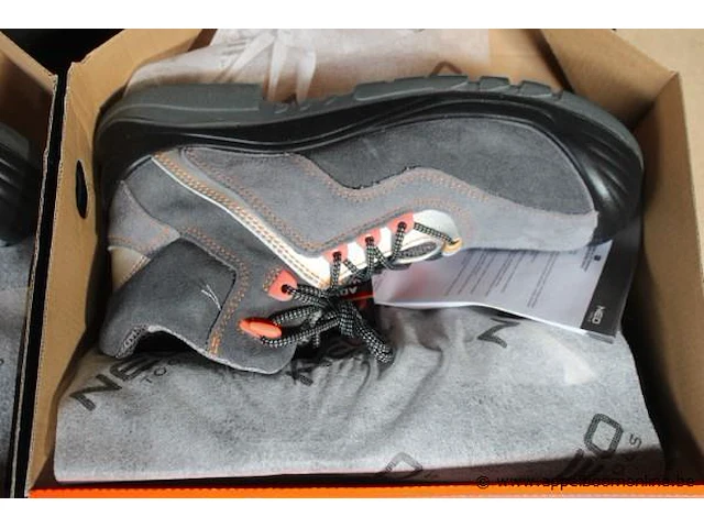 3 paar werkschoenen neo tools, maat 44 - afbeelding 4 van  4