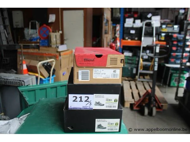 3 paar werkschoenen, wo. sir maat 40&41 - afbeelding 1 van  4
