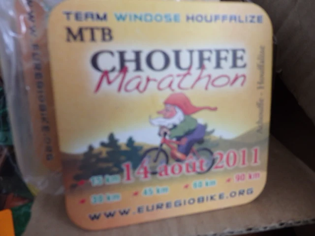 3 pak biervillen la chouffe 2011 - afbeelding 2 van  2