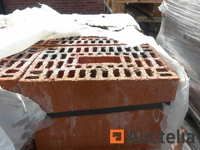 3 pallets terracotta bakstenen - afbeelding 4 van  6