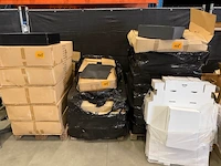 3 palletten met kartonnen verpakking - afbeelding 1 van  14