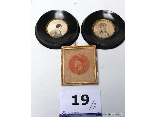 3 paneeltjes - afbeelding 1 van  3
