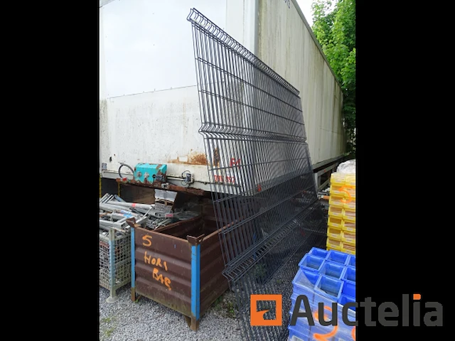 3 panelen schermen nylofor 4d ht 2430 ral 7016 - afbeelding 1 van  4