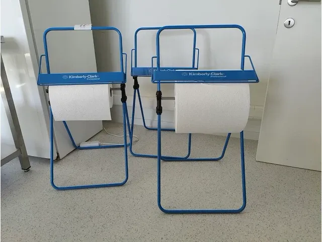 3 papierrolverdelers kimberly-clark professional - afbeelding 1 van  5