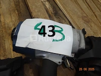 3 persluchtspijkermachines - afbeelding 4 van  4