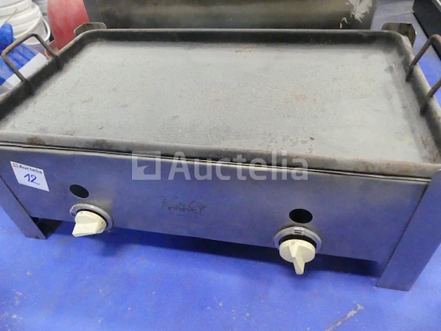3 plancha's en gasgrill merk en model onbekend - afbeelding 4 van  9