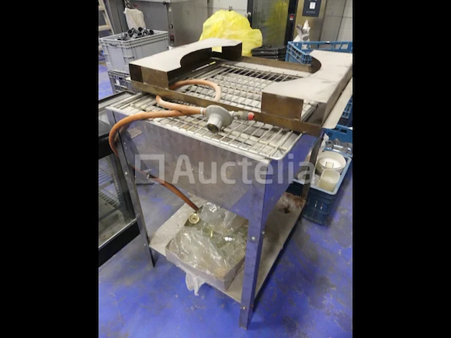 3 plancha's en gasgrill merk en model onbekend - afbeelding 8 van  9