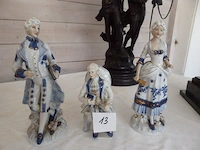 3 porseleinen beeldjes - afbeelding 1 van  3